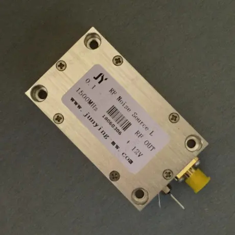 Sumber Sinyal RF Kelas Teknik  - Spectrum Analyzer Tracking Generator 1.5Ghz ulasan dan harga